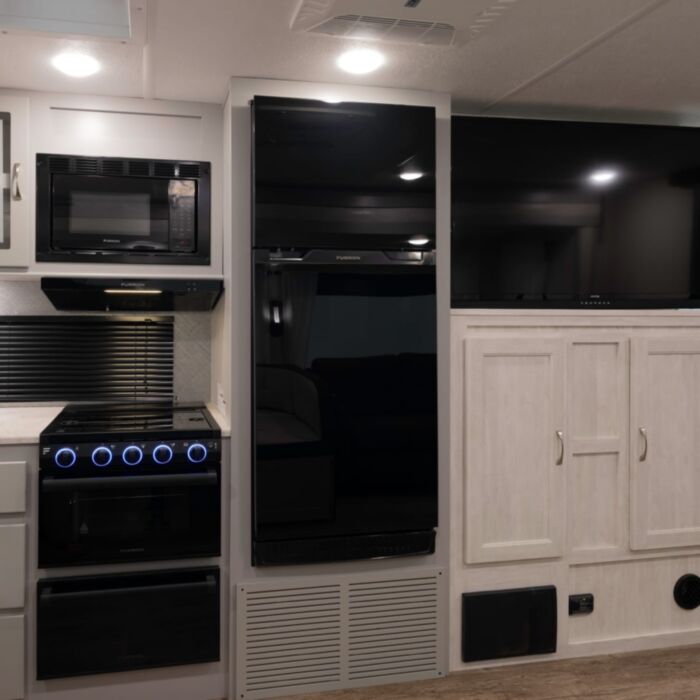 2021124342_furrion_furrionrvmarineentertainmentsystem40w2zonedv7200s_electronics_5_1.jpg
