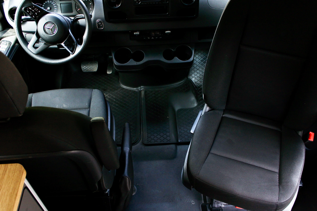 MERCEDES SPRINTER SWIVEL SEATS