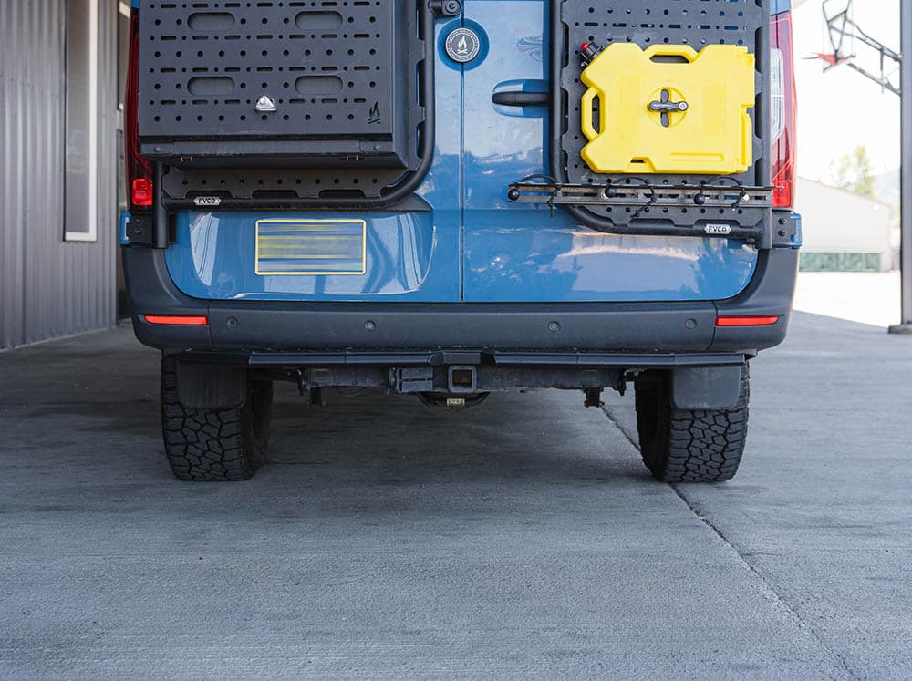 SPRINTER VAN REAR PLATE STEP - FVCO