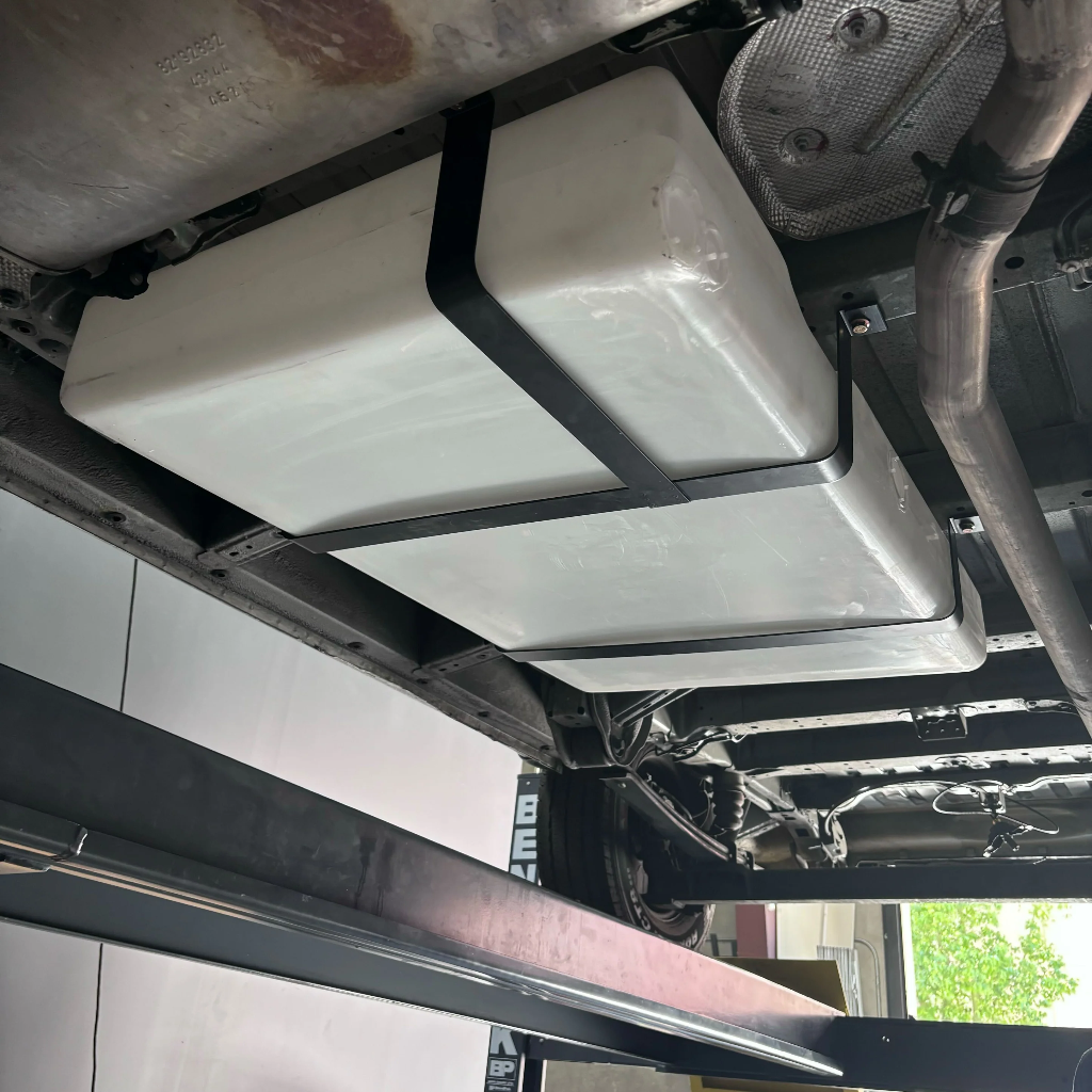 36 GALLON UNDERCARRIAGE FRESH/GREY WATER TANK FOR 2013-2024 DODGE / RAM PROMASTER 2500, 3500 159” AND 159" EXT