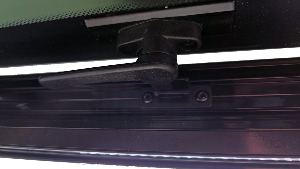 Premium Awning Window - Passenger Side Sliding Door - MERCEDES SPRINTER
