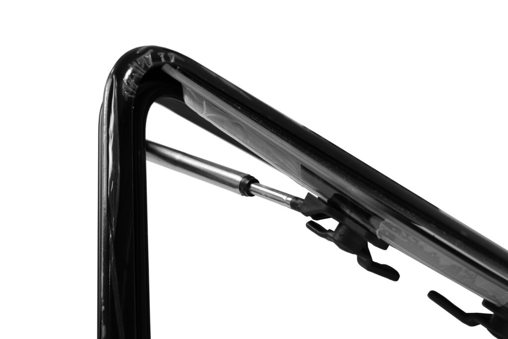 Broad Arrow Flat Window 897x347mm