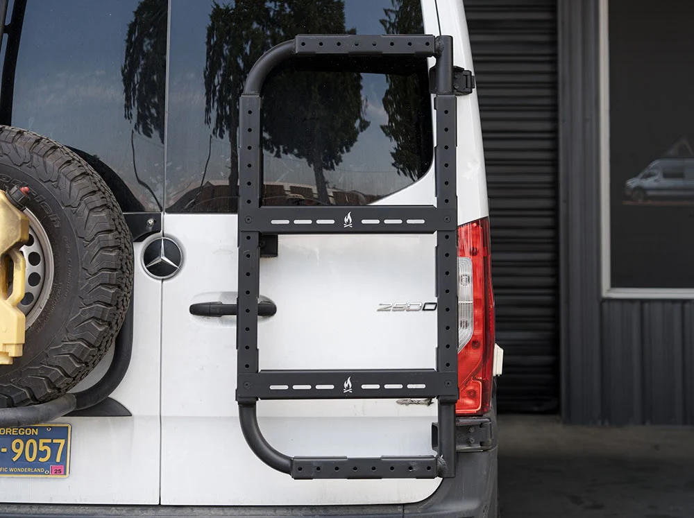 REAR STORAGE BOX ADAPTER BRACKETS (FOR OWL B2) - FVCO