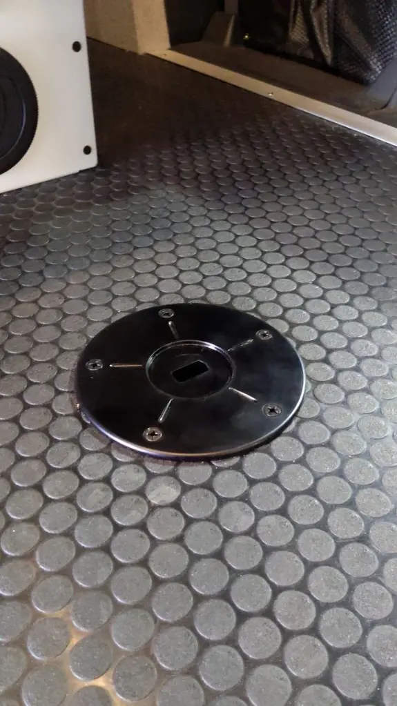 Removable Table Hardware Kit - Low Profile Mounting Base