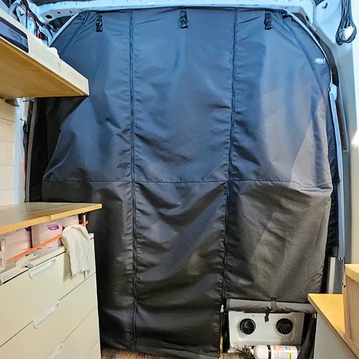 Privacy Divider • Mercedes Sprinter High Roof 2007+