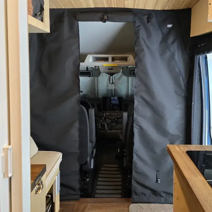 Privacy Divider | Ford Transit High Roof 2015+