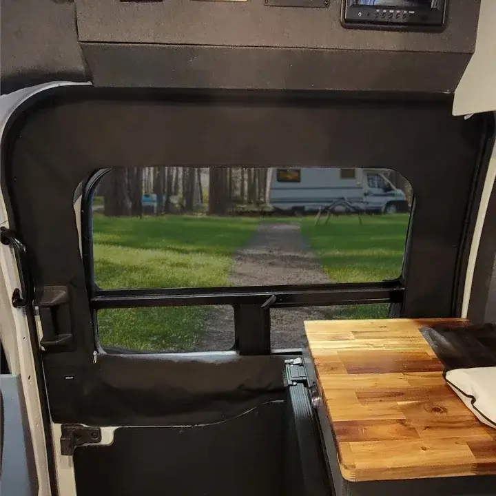 Sliding Door Window Cover • Ford Transit Cargo 2015+