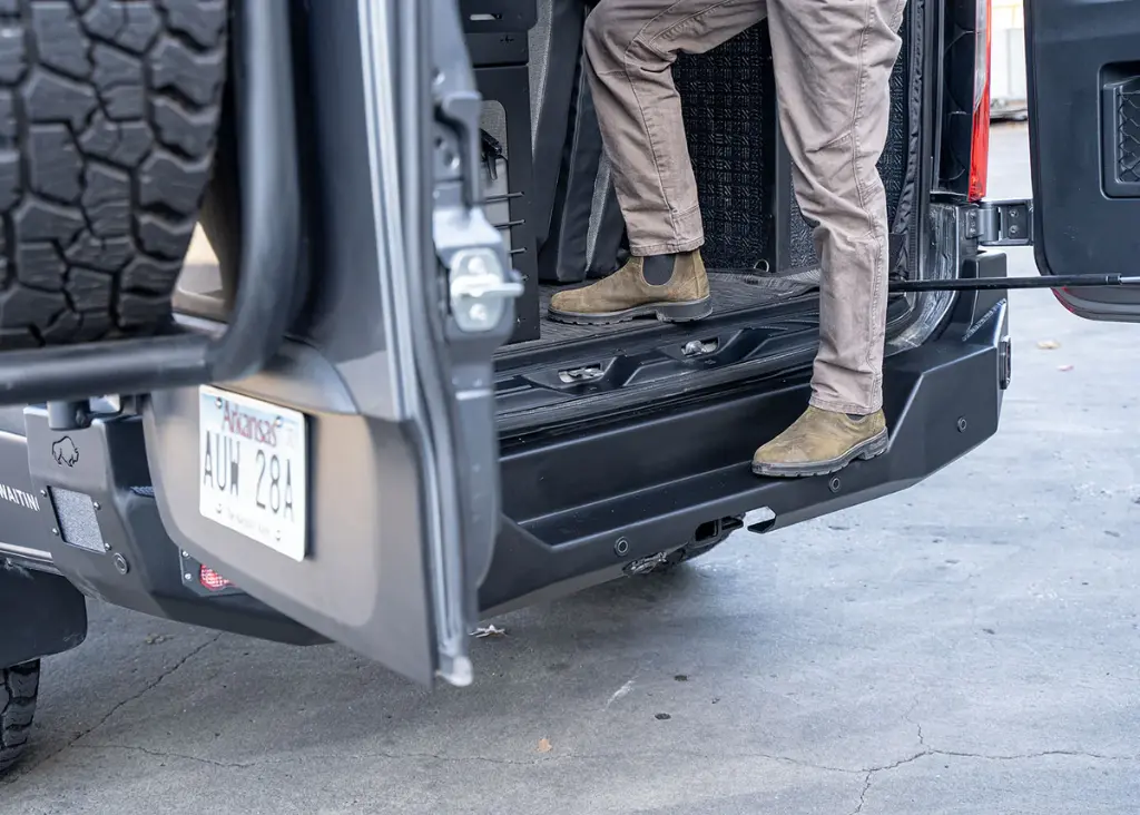 Mercedes Sprinter (2019-2024) Rear Bumper 8.webp