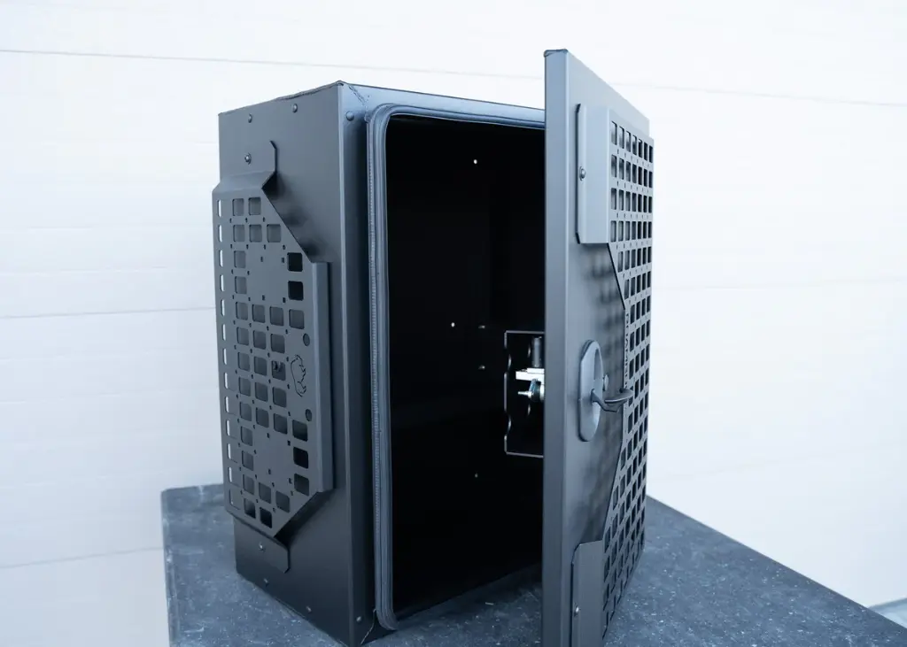 Universal Aluminum Storage Box 4.webp