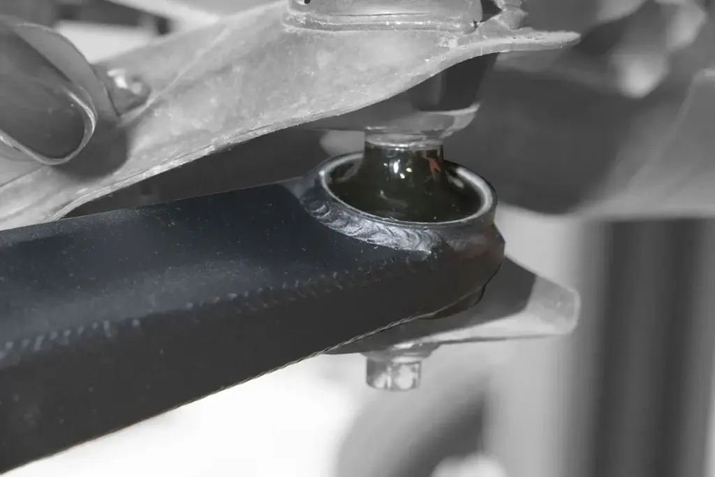 Van Compass ADJUSTABLE HIGH CLEARANCE LOWER CONTROL ARM - 2020+ FORD TRANSIT AWD AND RWD 6.webp