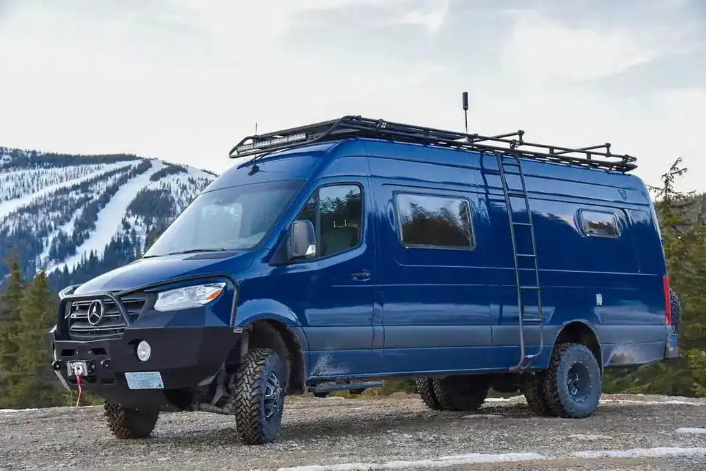 Van Compass STRIKER 4X4 2" LIFT KIT (COMPLETE) - SPRINTER 3500 4X4, 2019-2022, OPTI-RATES 2.webp