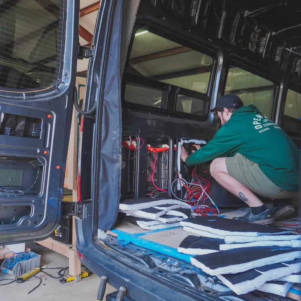 3M™ Thinsulate™ Van Insulation Kit for 2007+ Mercedes Sprinter 144''WB Low Roof 3.webp