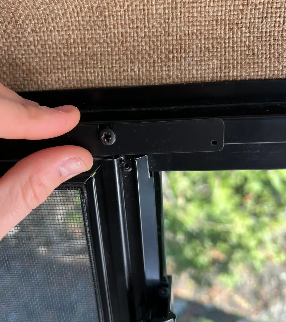 Universal side window cover 5.webp