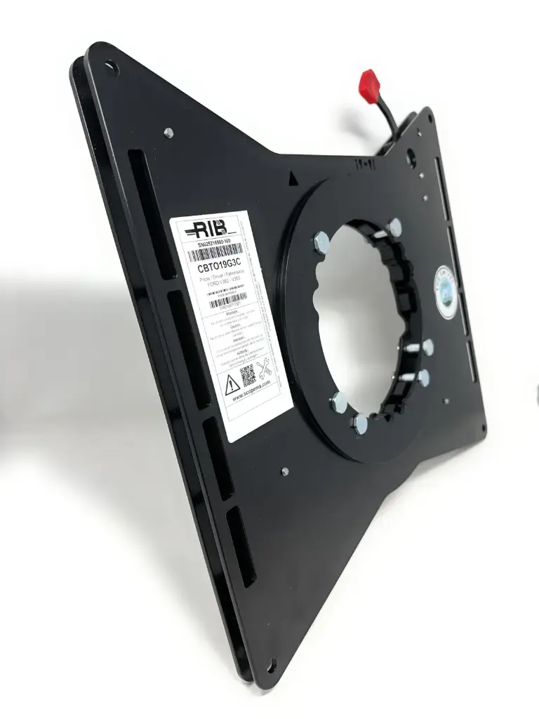 Article de blog '5 signs that your pontoon boat benches need to be replaced or restored' cover image.webp