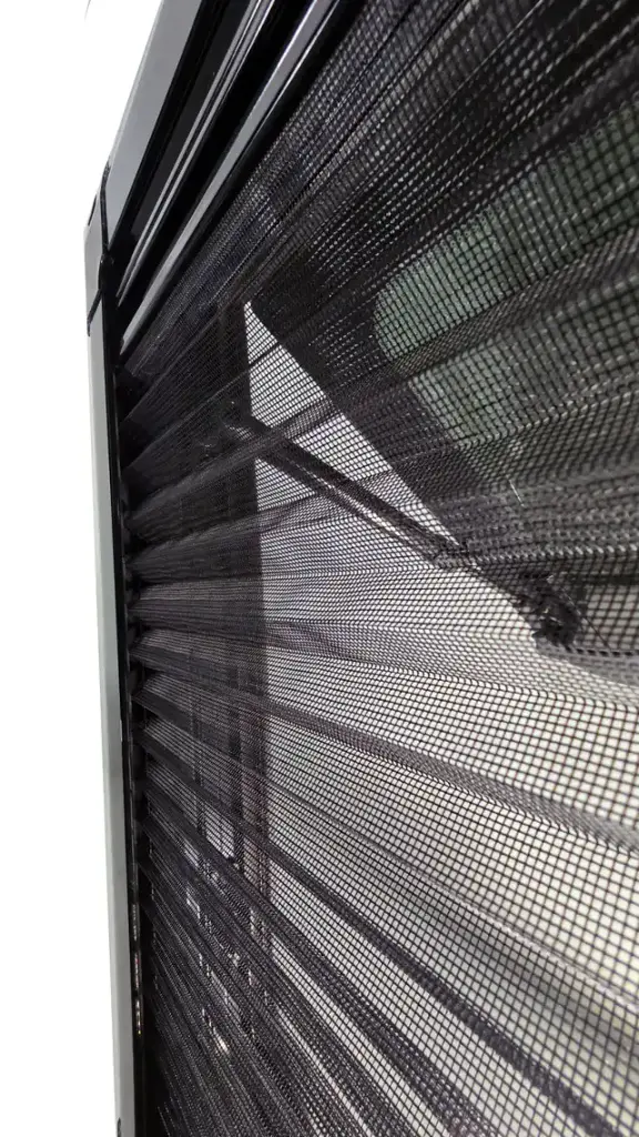 VWD Premium Awning Van Window ( TR215-AW) 