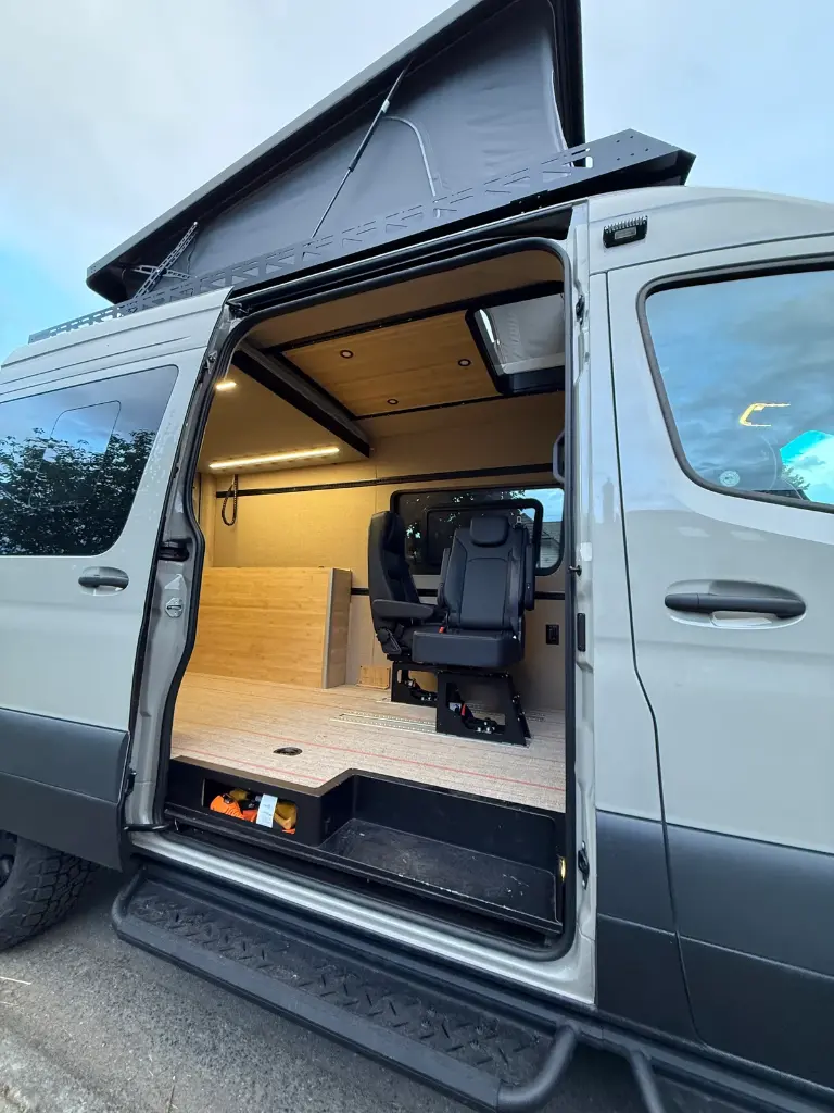 Sprinter Carbon Fiber Roof-Top Tent System 23.webp