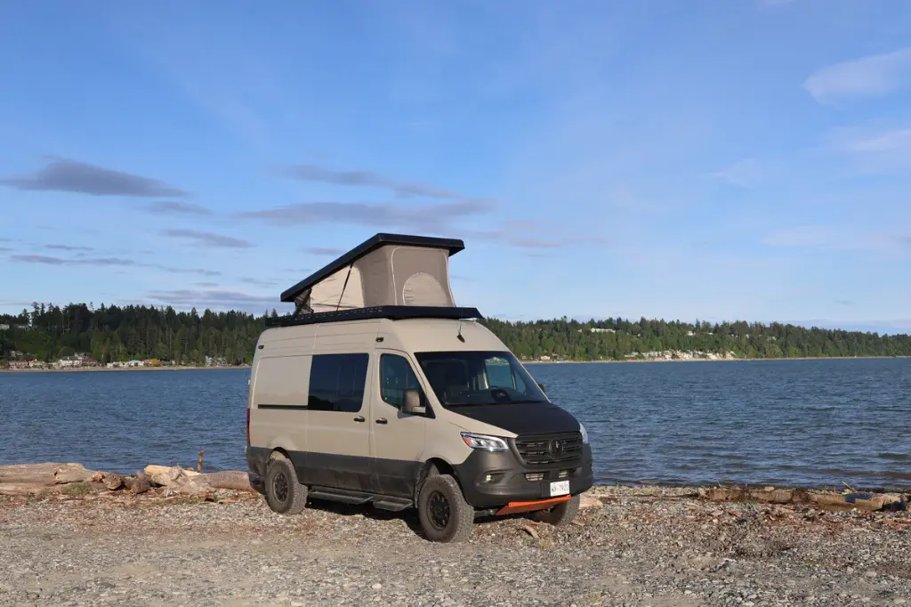 Sprinter Carbon Fiber Roof-Top Tent System 5.webp