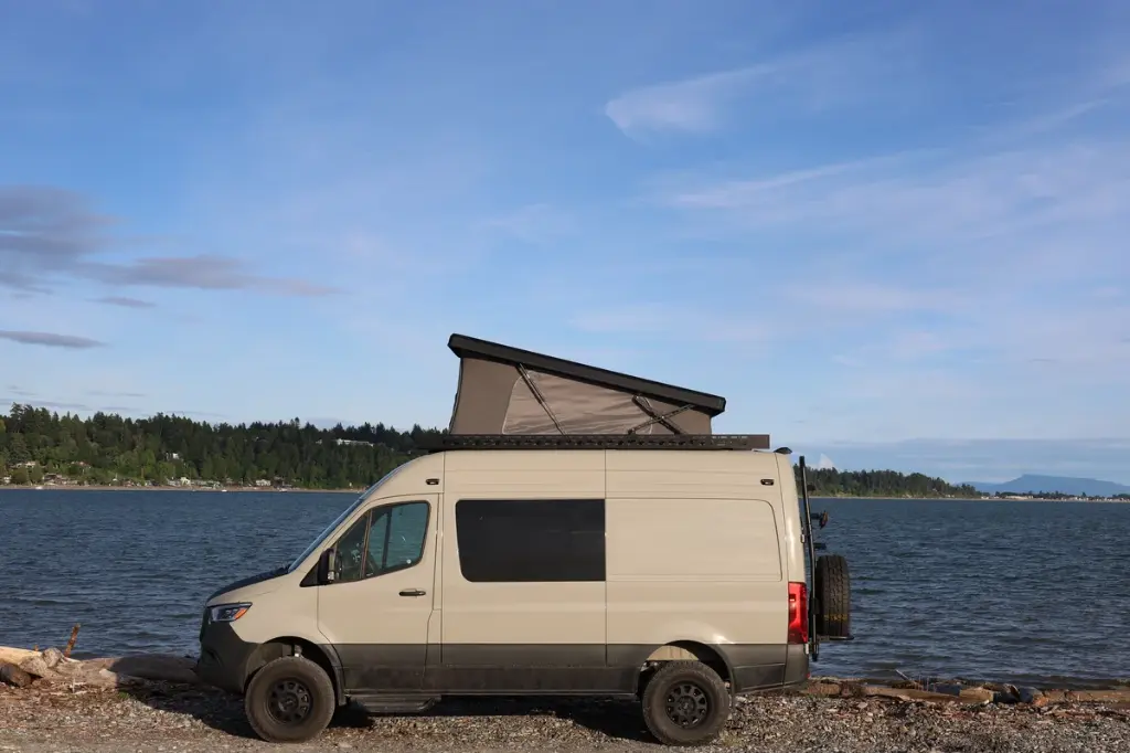 Sprinter Carbon Fiber Roof-Top Tent System 29.webp
