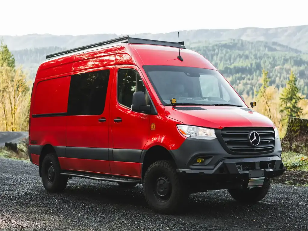 Front Fairing - Sprinter Low Pro Roof Rack 
