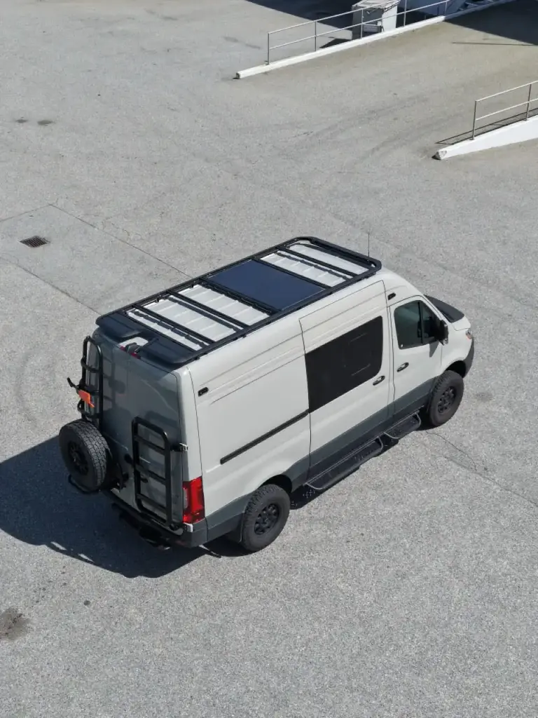 Roamlabx EDGE Ultra Low Profile Roof Rack 