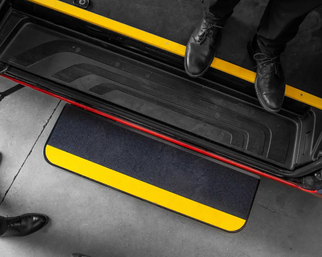 Mechanical Side Step UPSTEP RS3