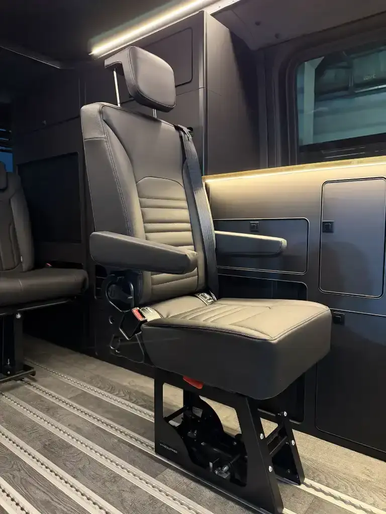 SafeTrack VKTR Seat 03.webp