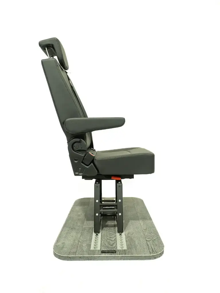 SafeTrack VKTR Seat 05.webp