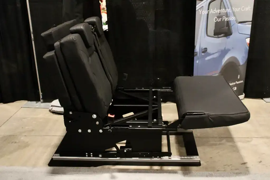 Double Seat Bed SafeTrack 2-Seater 07.webp