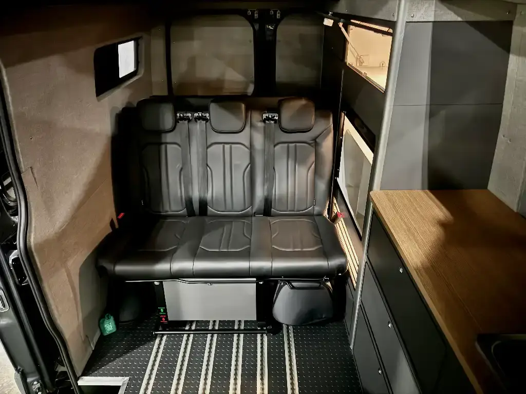 SafeTrack Seatbed 3-Seater - SAF43 - 13.webp