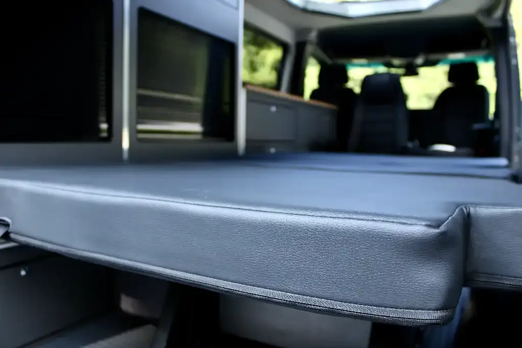 SafeTrack Seatbed 3-Seater - SAF43 - 12.webp