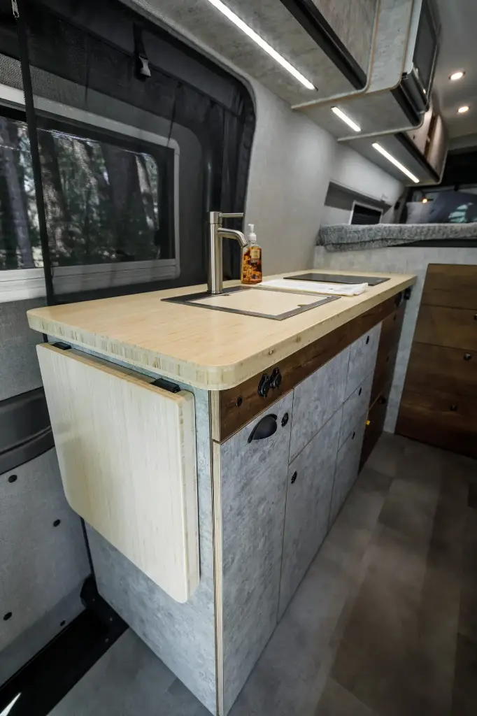 JOLLY FLIP UP TABLE ARM (5).webp