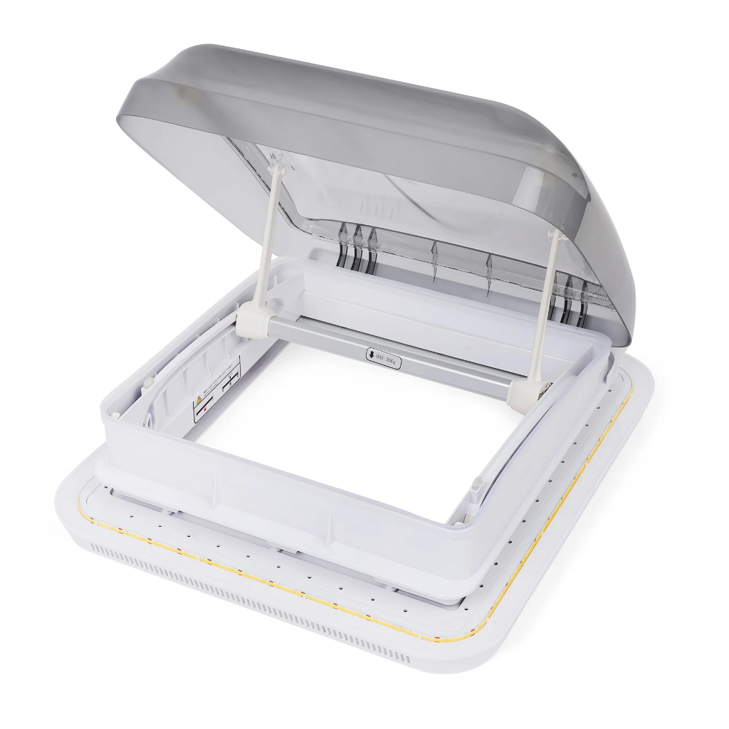 Skylight 400 x 400 - Nomadic Ark 