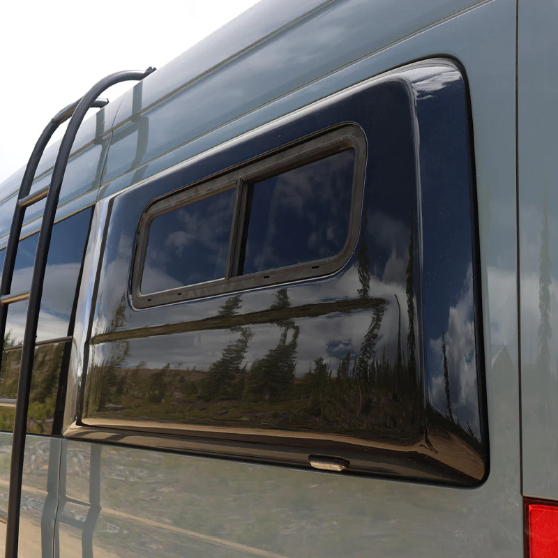 Flares Complets – Mercedes Sprinter 144"