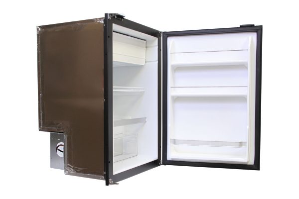 12-24 volts Refrigerator Nova Kool R3800 3.5 picu