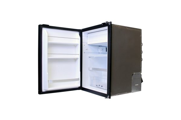 Nova Kool Refrigerator - R4500 - 4.3 picu - 12/24 volts