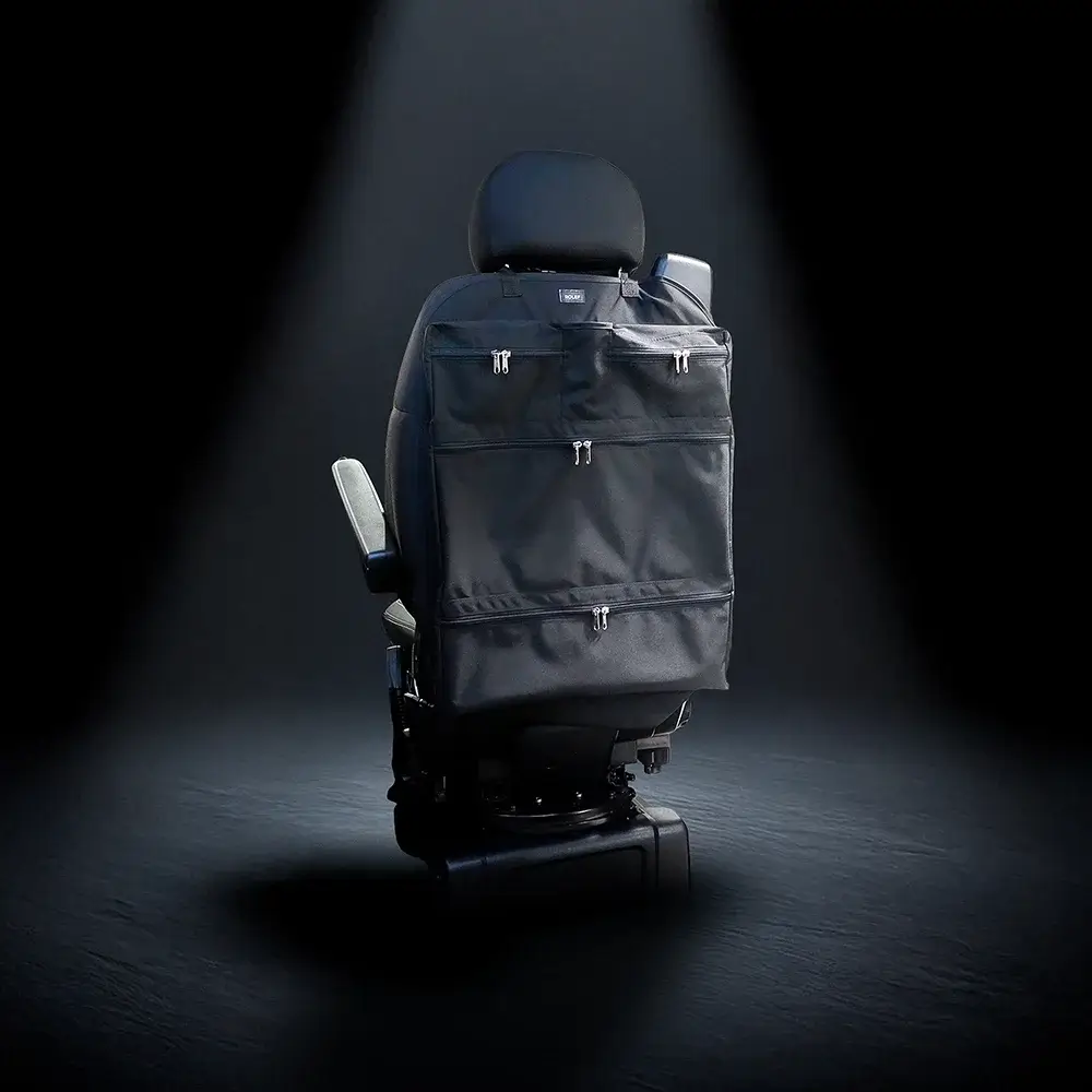 ORGANISATEUR DE DOSSIER DE SIÈGE ROLEF – 4 sections & porte-bouteille