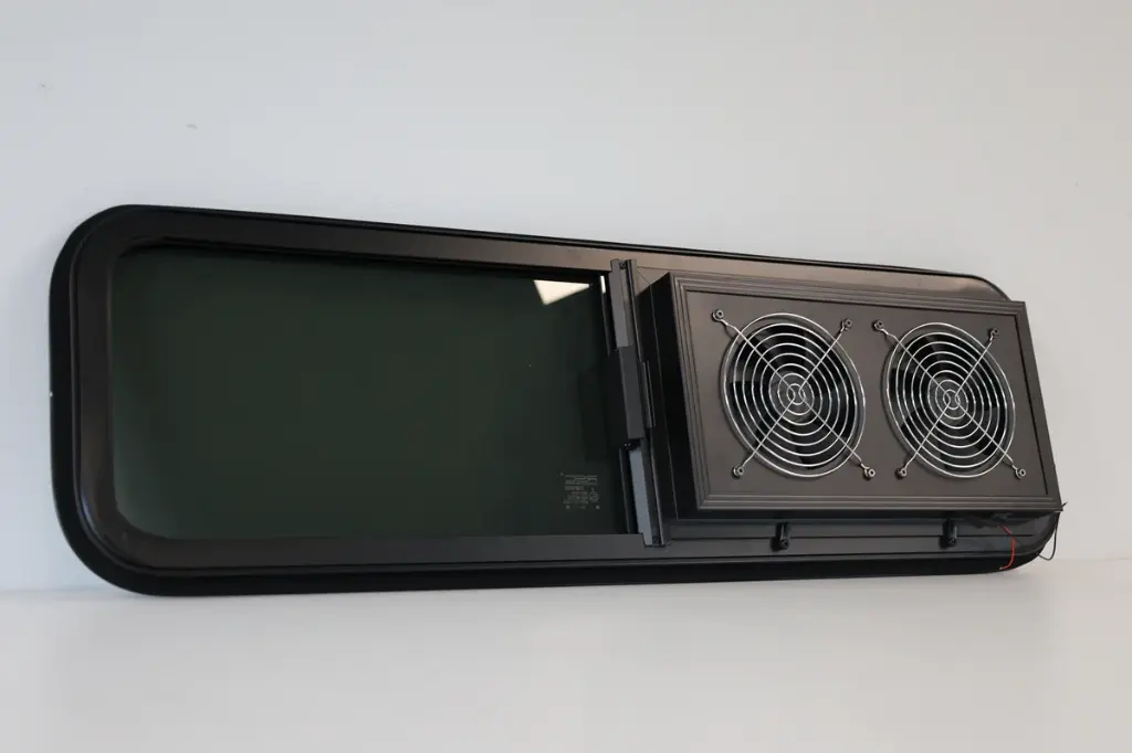 Fenêtre coulissante à double ventilateur VW1033 pour couchette superposée