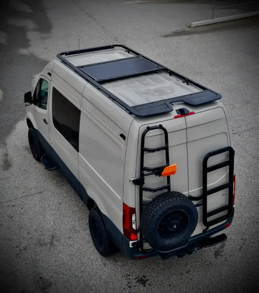 Roamlabx EDGE Ultra Low Profile Roof Rack 